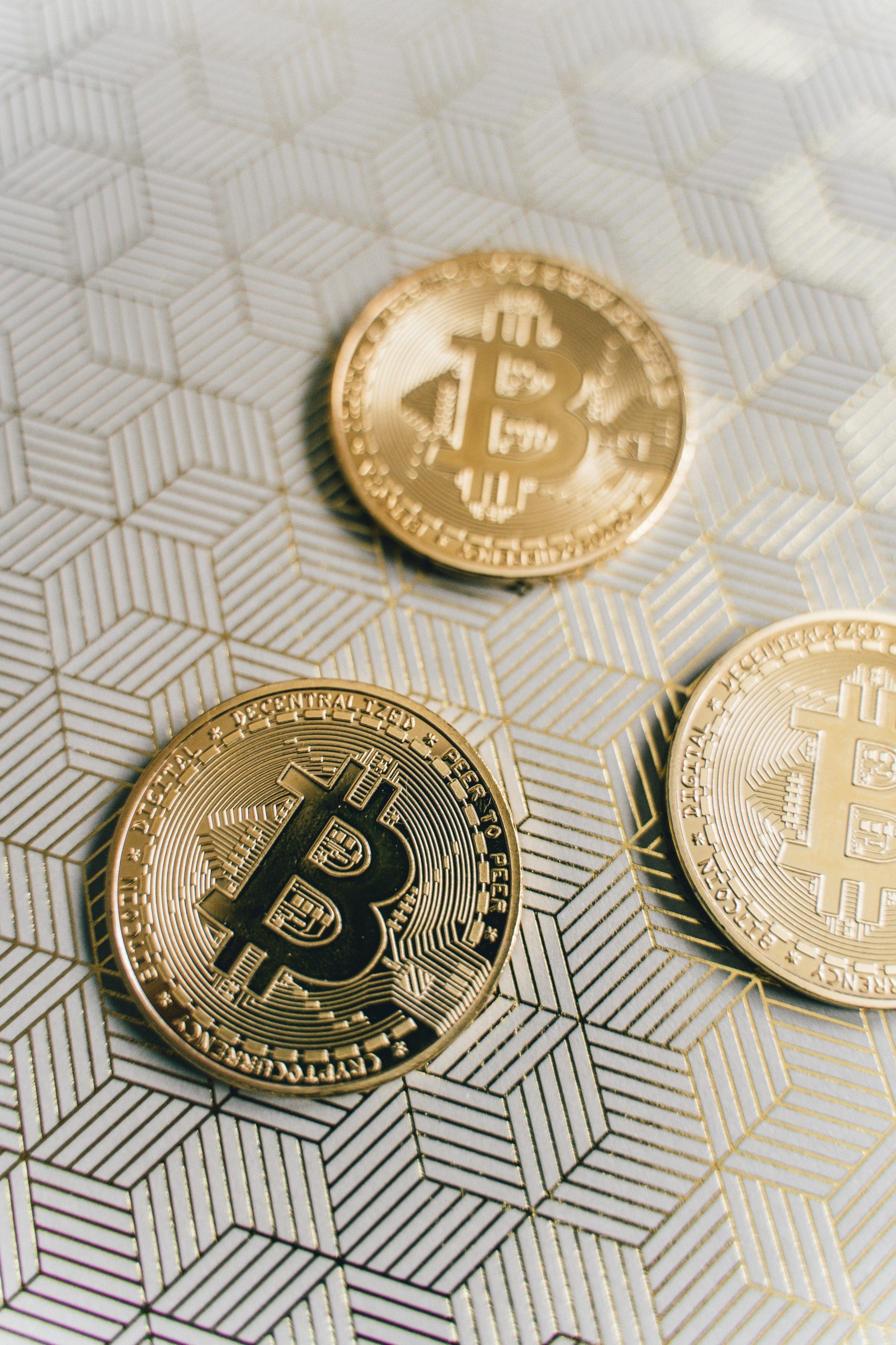 Cloud Mining Strategies for Maximizing Long-Term Gains