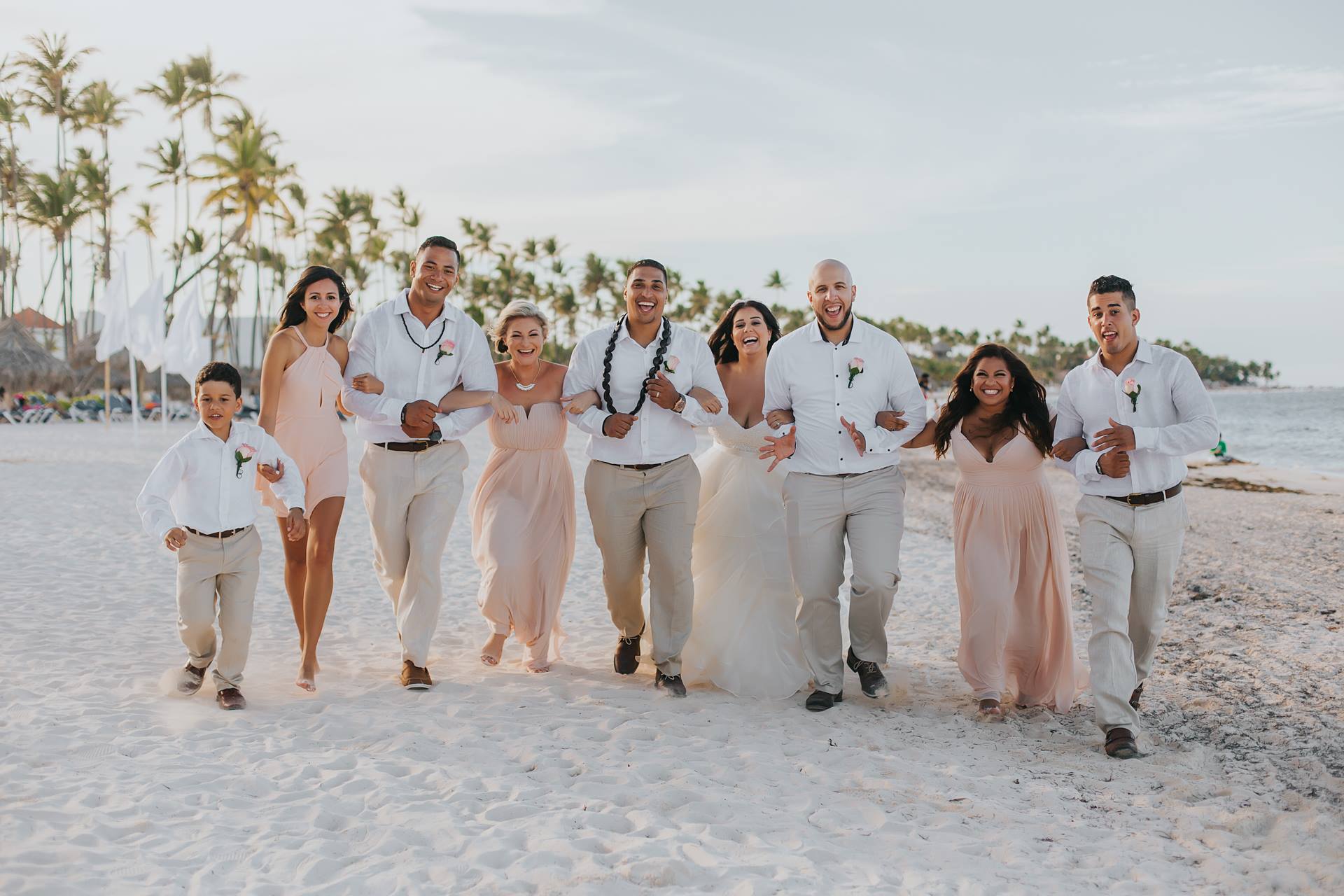 Dreamy Resort Wedding Fashion for Bride and Guests