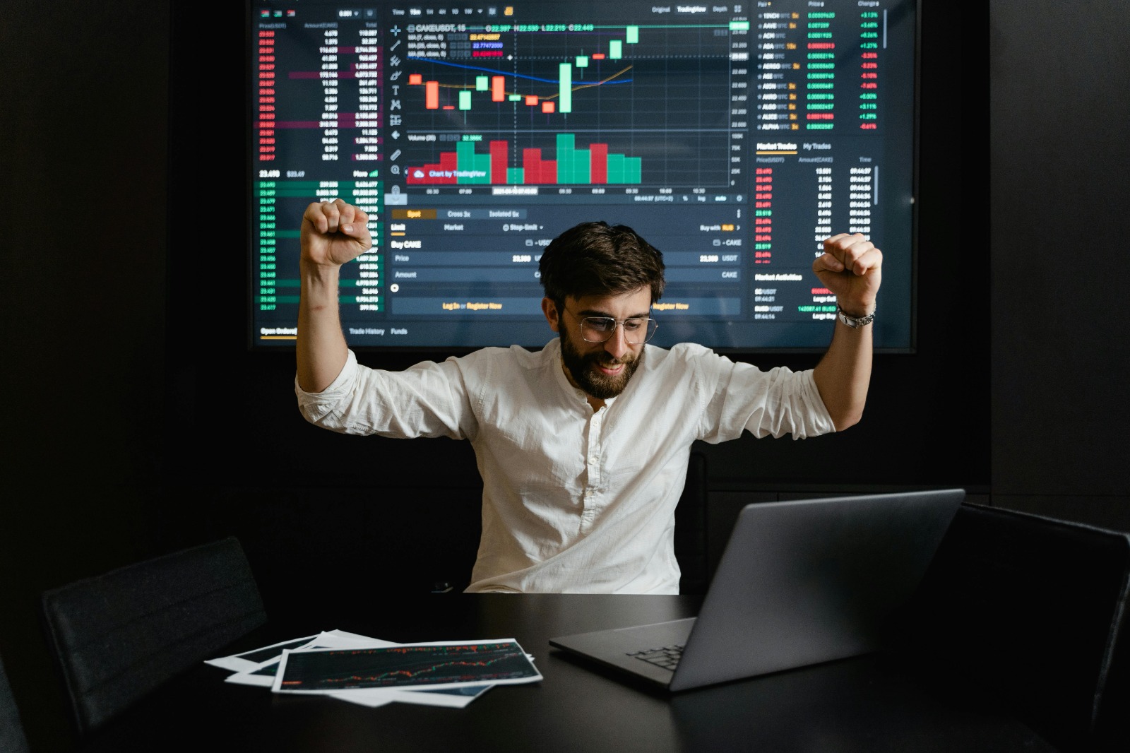 How Technology Shapes the Future of Forex Trading