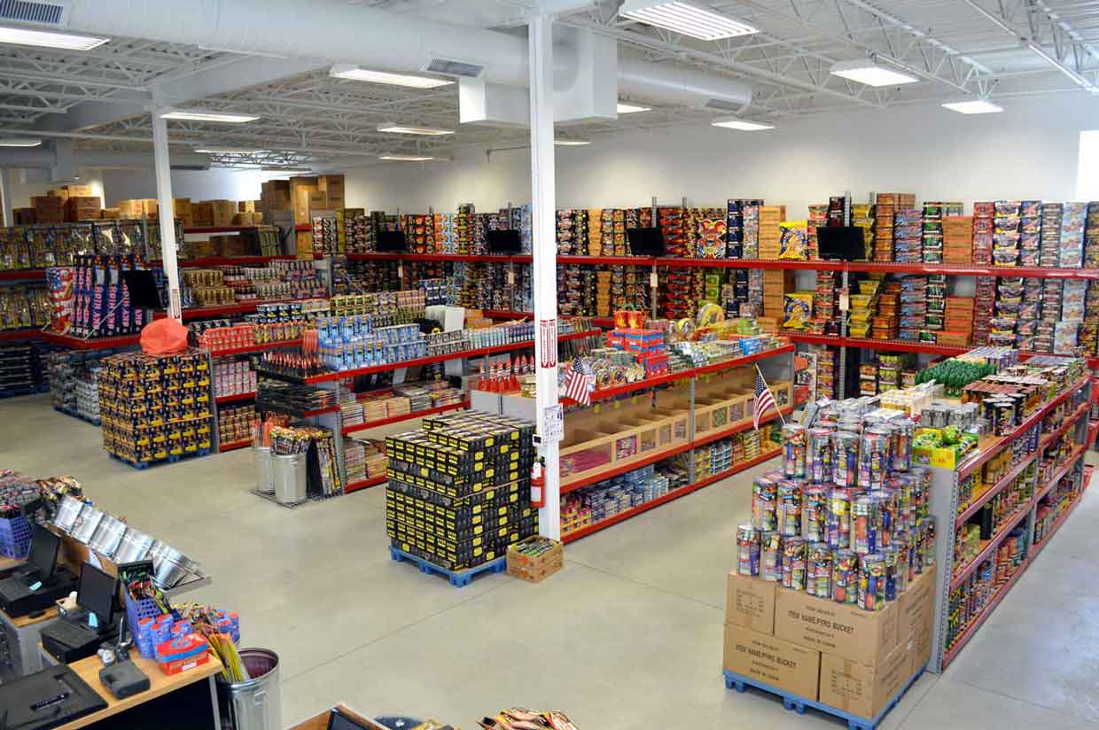 Local Fireworks Shop Near Me – Visit Radcliffe for Great Deals